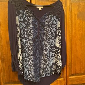 Medium Navy Blue/Silver/White Dress Barn top